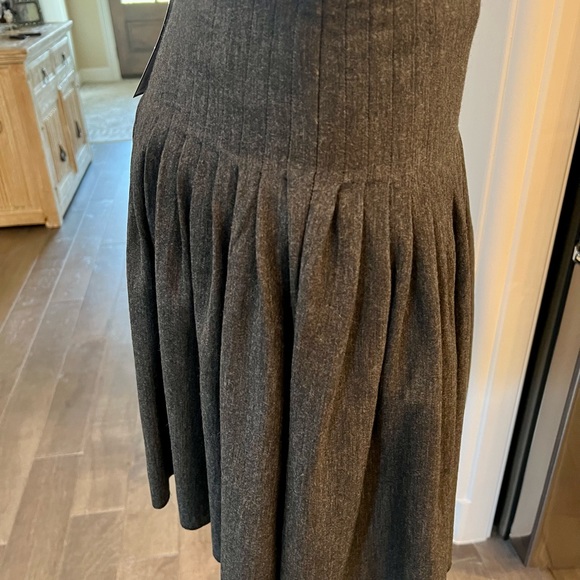 Ralph Lauren, pleated, soft wool with leather trim skirt - Picture 3 of 11